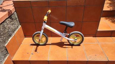 Btwin Bici bambini da 10 balance bike
Decathlon.
