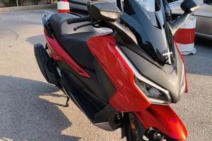 Honda Forza 350 2025  16mila km Sospensioni YSS