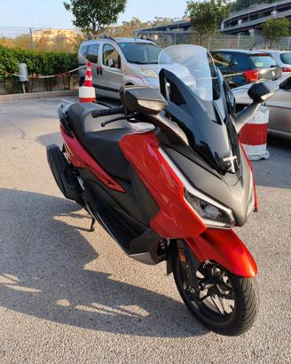 Honda Forza 350 2025  16mila km Sospensioni YSS