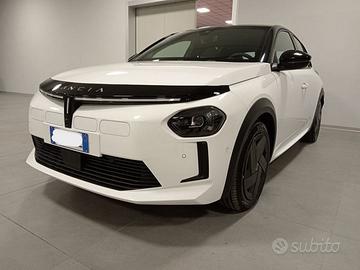 Lancia Ypsilon Nuova 100% Elettrica - Pack Te...