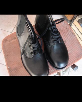 robuste scarpe da lavoro 