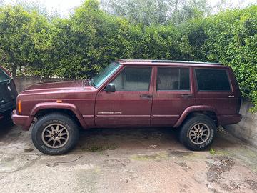 Jeep cherokee xj originale 2000 motore 2.5 vm