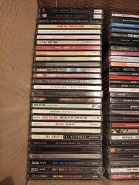 150 CD originali