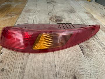 Fanale posteriore alfa romeo gt