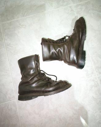 Anfibi Militari modello paracadutista
