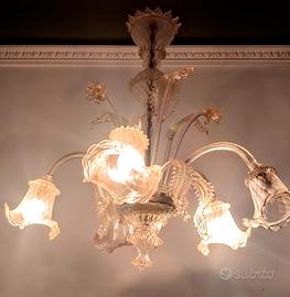 Antico lampadario di Murano