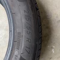 4 gomme michelin 215/55 R17 94V