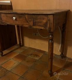 Tavolino tavolo rustico scrittoio scrivania antica
