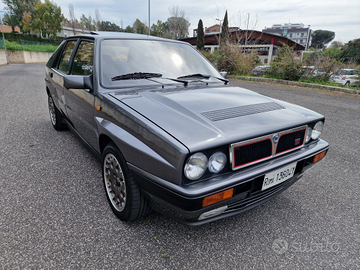 Lancia delta integrale 16