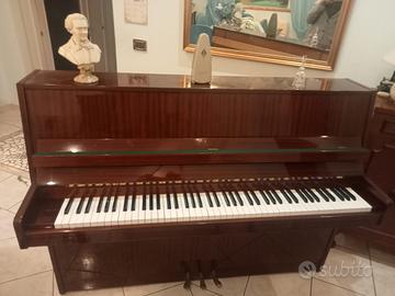 Pianoforte classico anni 80'