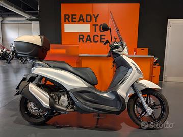 Piaggio Beverly 350
