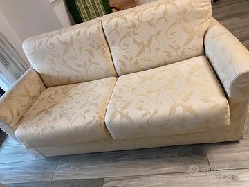 Divano letto in stoffa