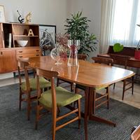 Tavolo con 6 sedie vintage restaurati