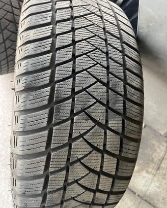 4 gomme invernali nuove 225/45 R17