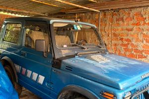 Suzuki  Santana