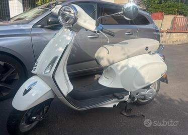 Vespa primavera 50