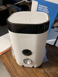 Distributore automatico crocchette cani e gatti