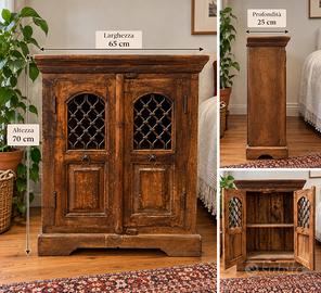 Credenzina rustica vintage in legno e ferro