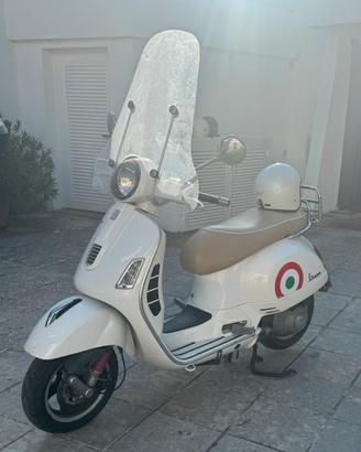 VESPA 300 GTS