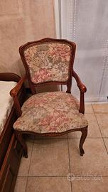 poltroncina in stile come nuova