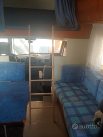 Mercedes sprinter gemellato