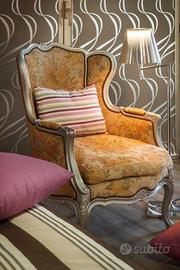 2 POLTRONE E DIVANO A 3 POSTI