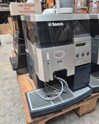 macchina caffè automatica. 