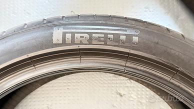 Gomme Pirelli PZero estive 245/40/19 98Y