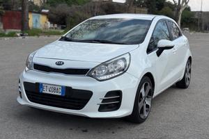 KIA Rio 1.1 CRDi 75CV 2013 5p. Cool