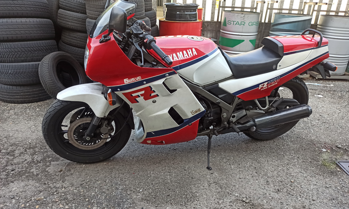 Yamaha Fz 750 1° serie
