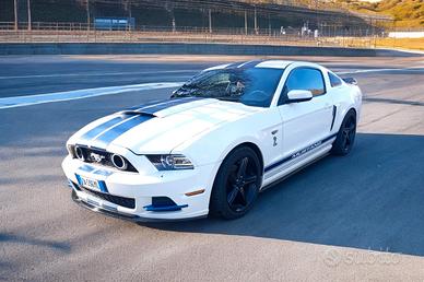 Ford Mustang CS6 Premium+Roush performance stg1