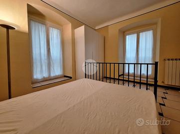 2 LOCALI A LA SPEZIA