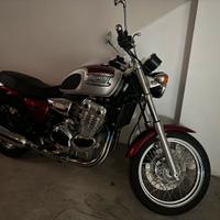 Triumh Thunderbird 900 CC