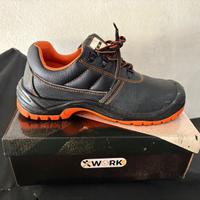 Scarpe antinfortunistiche n. 43
