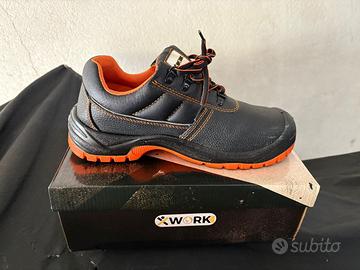 Scarpe antinfortunistiche n. 43
