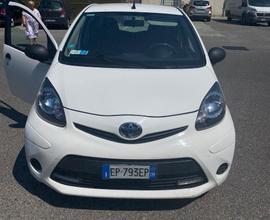 TOYOTA Aygo 2ª serie - 2012