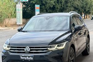 Volkswagen Tiguan 2.0 tdi Elegance 150cv dsg APPLE