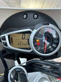 Triumph Speed Triple 1050