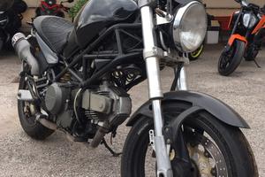 Ducati Monster 600