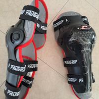 protezione ginocchia motocross enduro