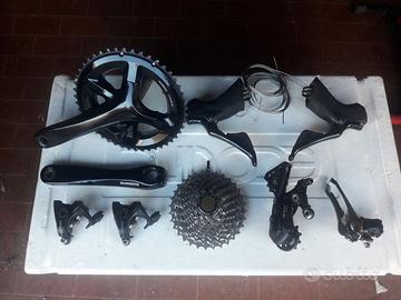 Gruppo Shimano 105 R7000 2x11V