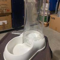 Dispenser acqua e cibo