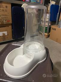 Dispenser acqua e cibo