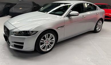 Jaguar XE 2.0 D 180 CV  Prestige