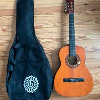 Chitarra più custodia