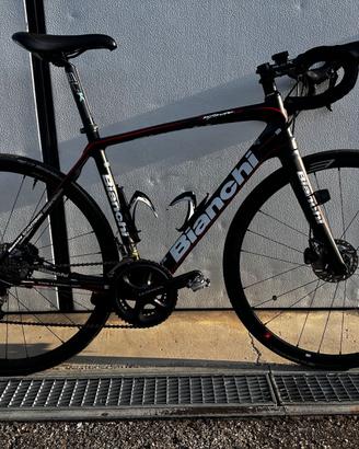 Bianchi infinito cv Carbon ultegra disk