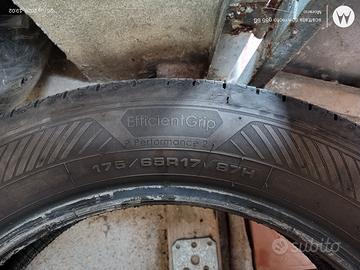 4 Gomme Toyota AygoX  175/65R17