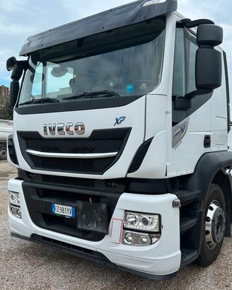 Iveco xp 460 trattore