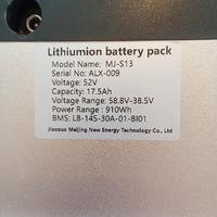 Batteria 52 w 17,5ah nuova mai usata imballata 