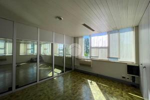 UFFICIO A GRASSOBBIO